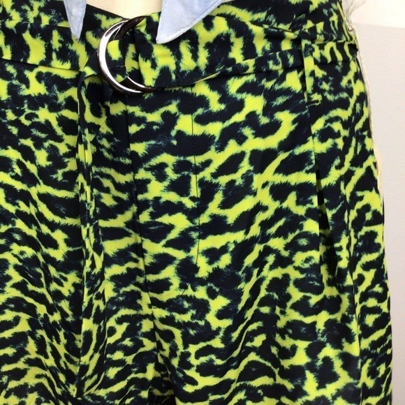 NEW Blue Life Ducki Shorts Lemon - Picture 7 of 11